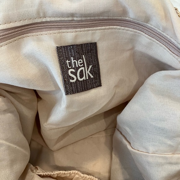 THE SAK HOBO CROCHETED BAG - Picture 5 of 9